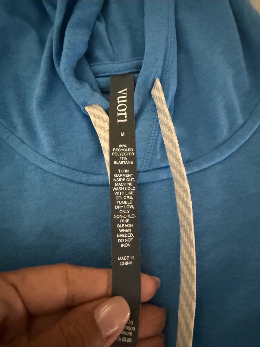 Vuori Hoodie - Picture 2 of 2